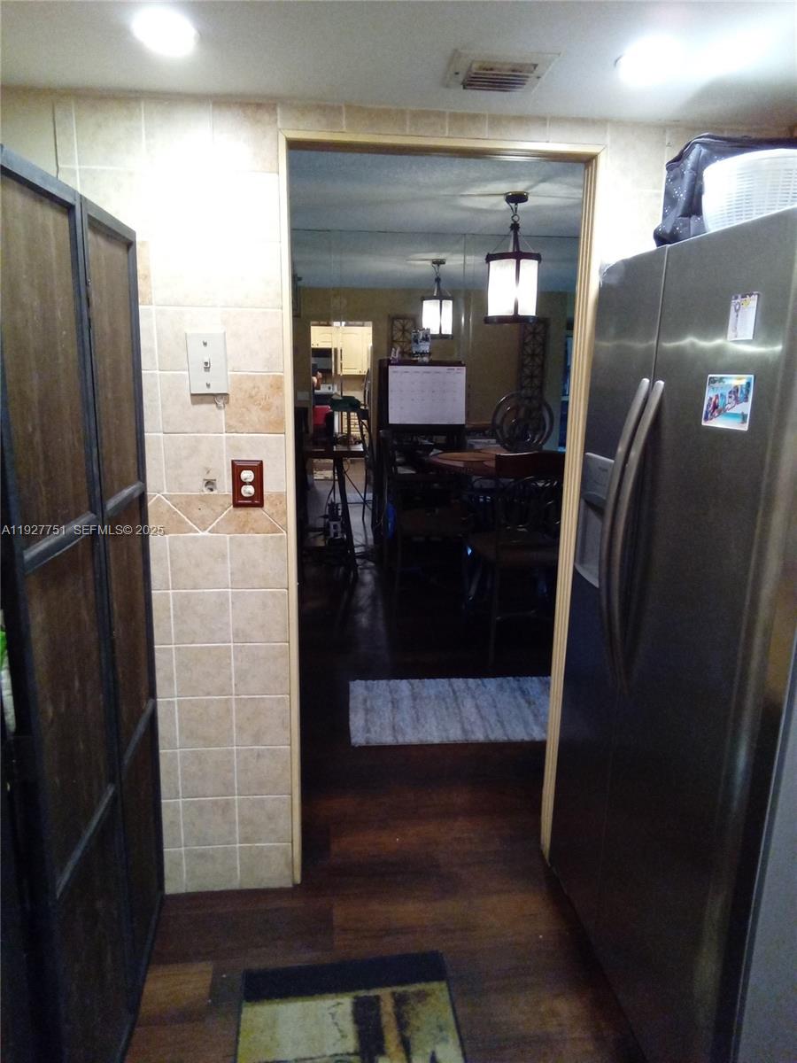 1000 Saint Charles Pl #L2 Pembroke Pines, FL 33026