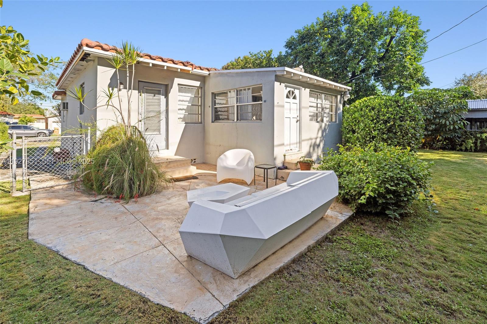 3310 SW 21st St Miami, FL 33145