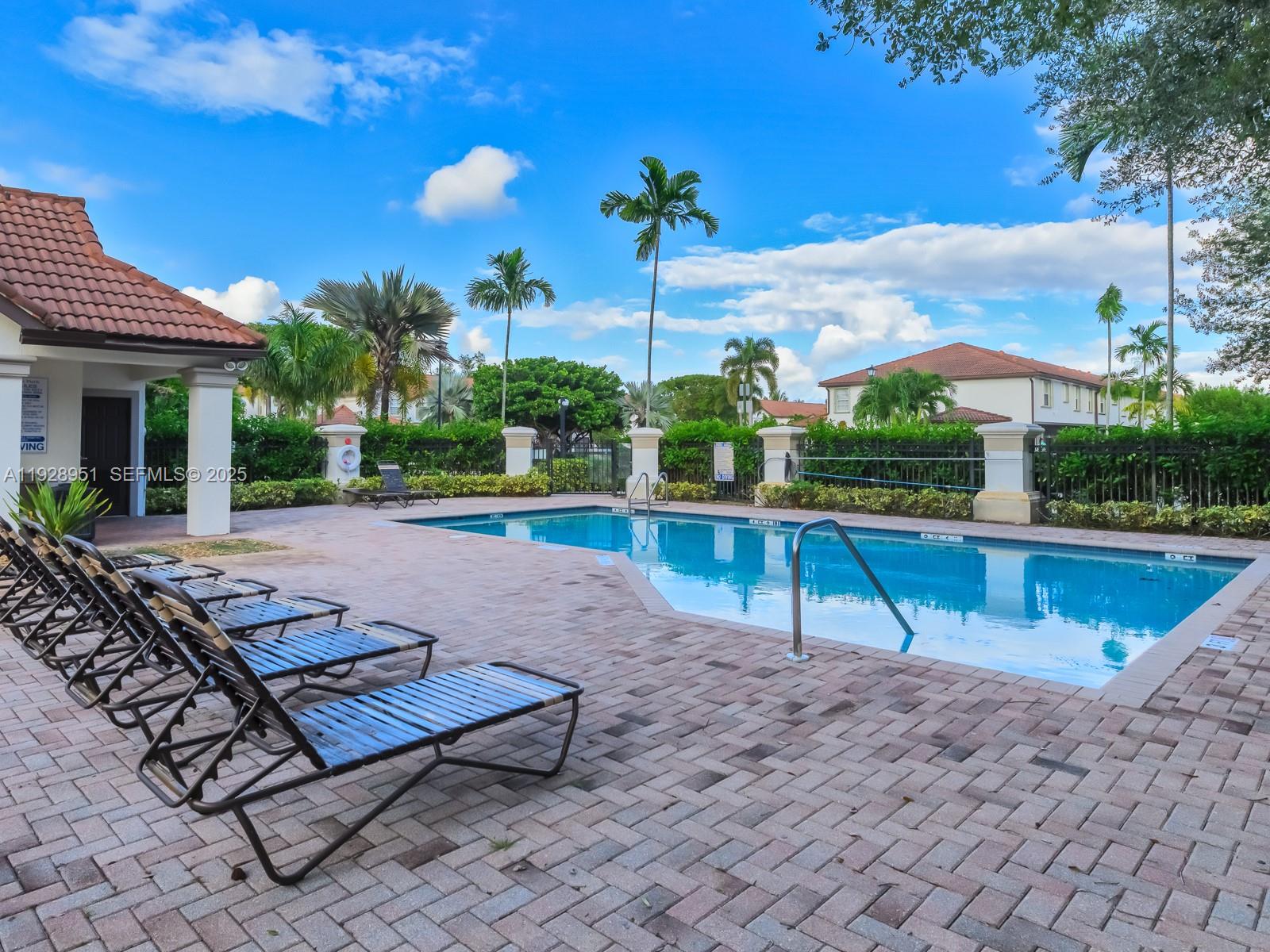 9719 Darlington Pl #1 Cooper City, FL 33328