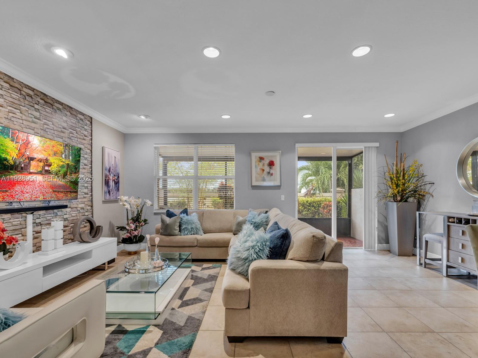 9719 Darlington Pl #1 Cooper City, FL 33328