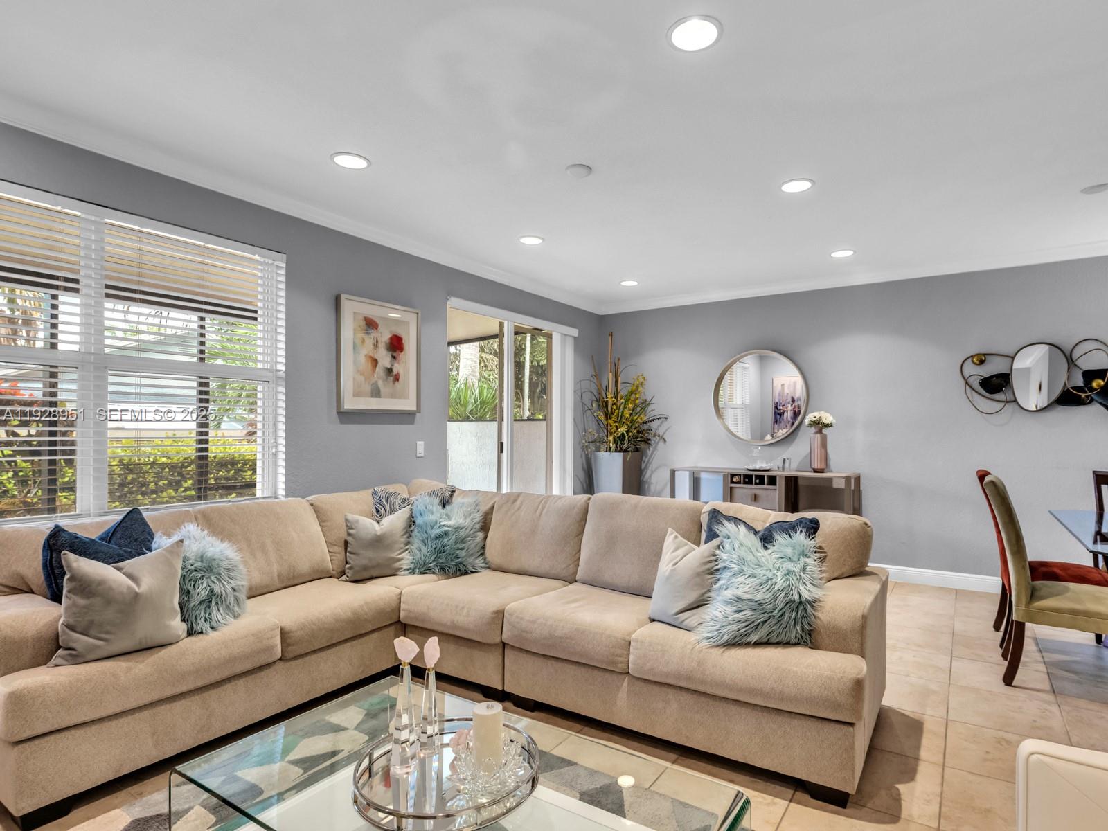 9719 Darlington Pl #1 Cooper City, FL 33328