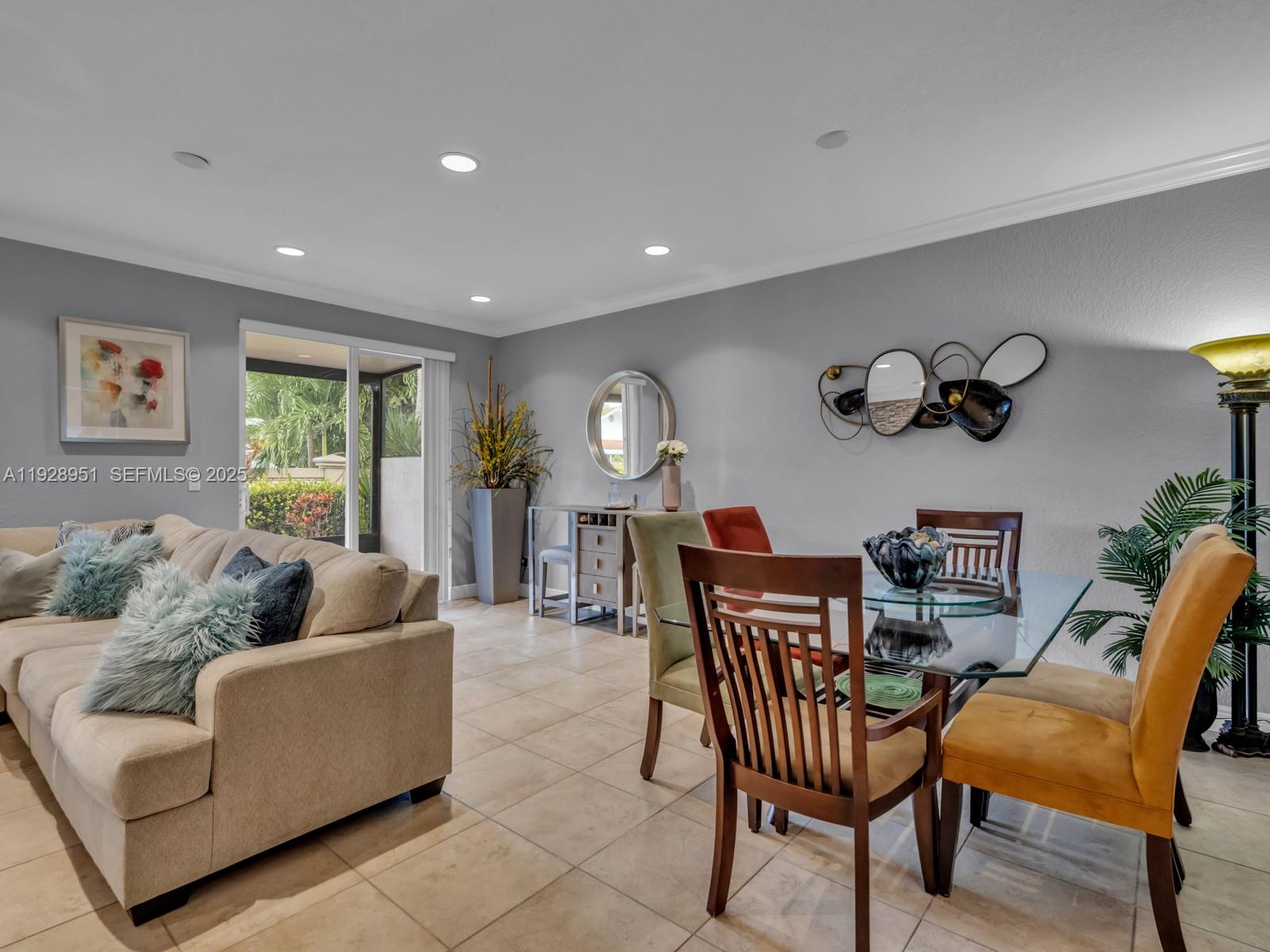 9719 Darlington Pl #1 Cooper City, FL 33328