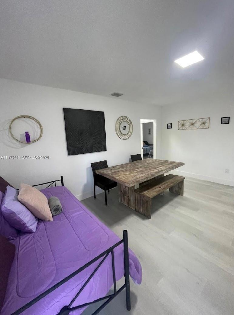 3085 NW 51st St Miami, FL 33142