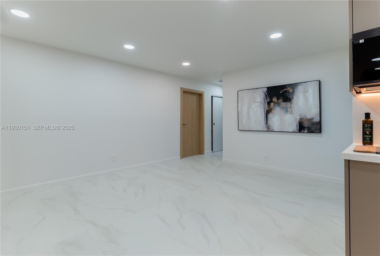 2415 NE 35th Dr Fort Lauderdale, FL 33308