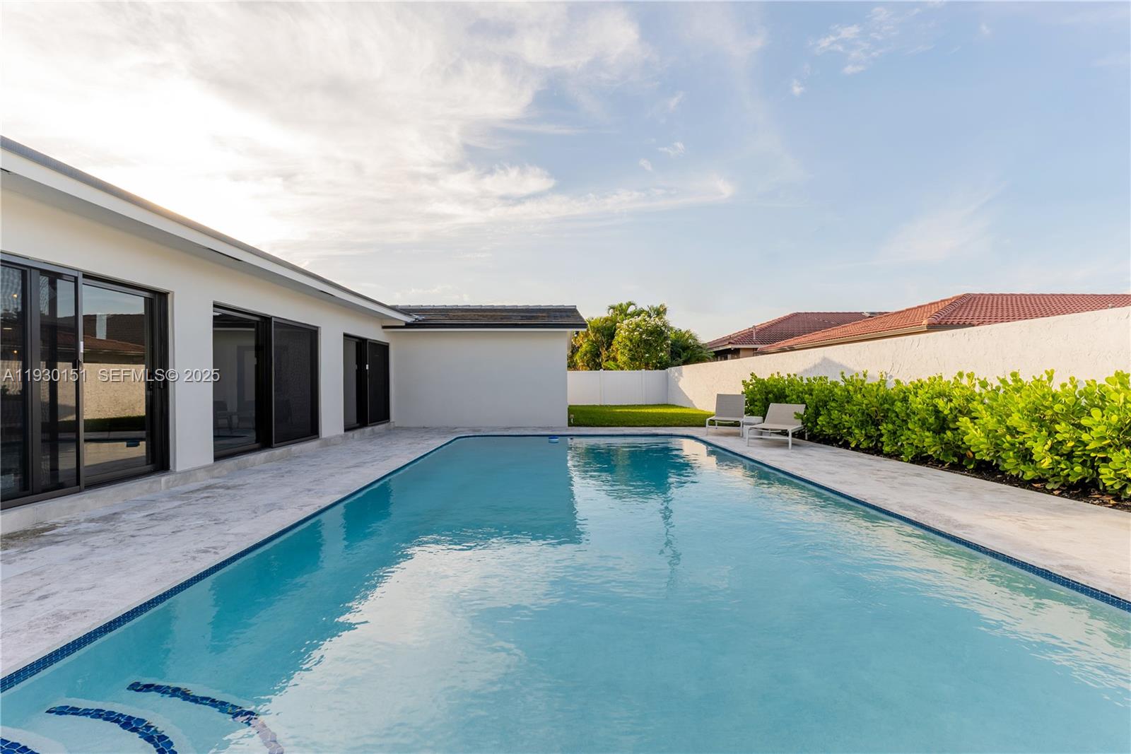 2415 NE 35th Dr Fort Lauderdale, FL 33308