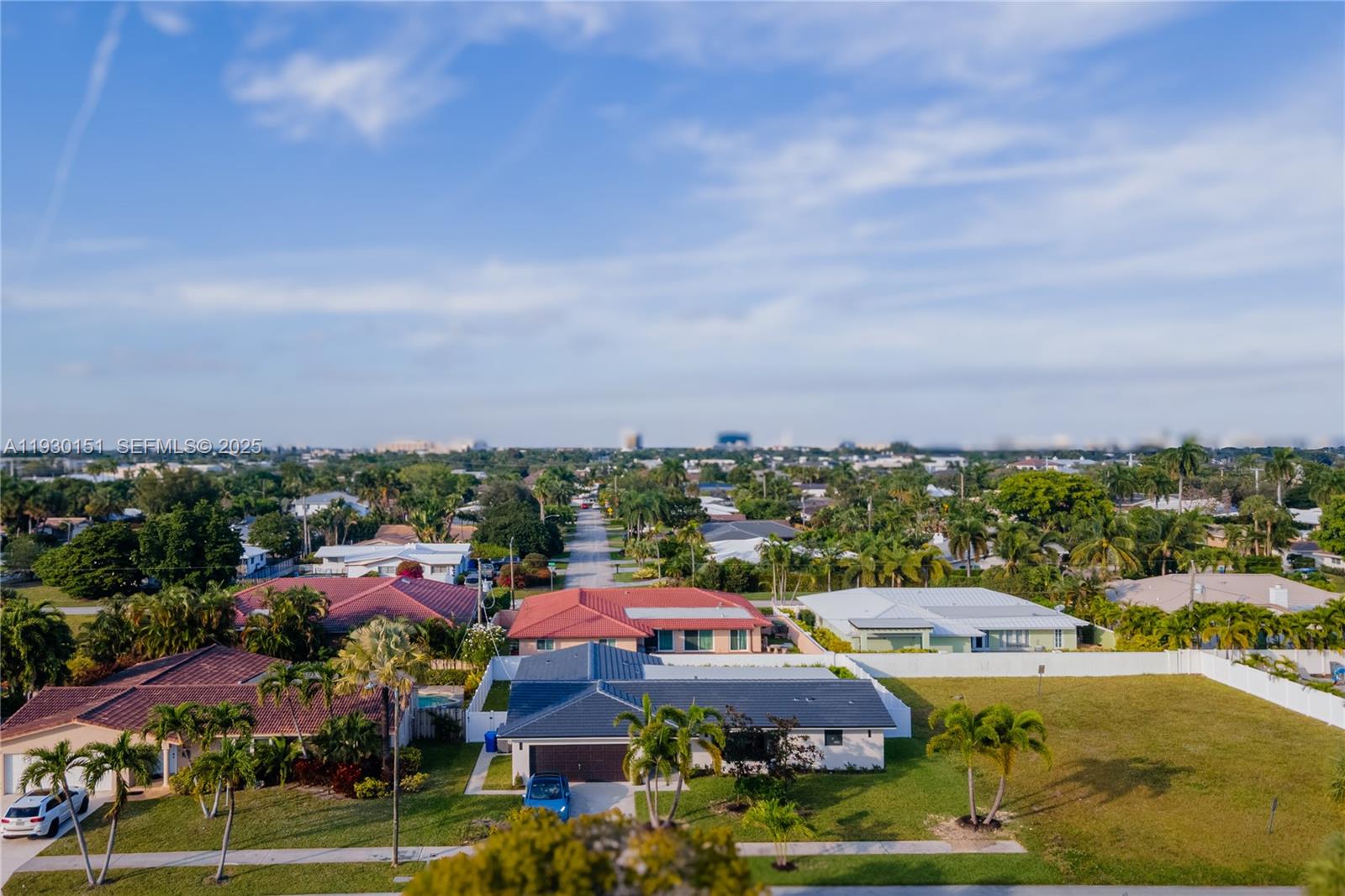 2415 NE 35th Dr Fort Lauderdale, FL 33308