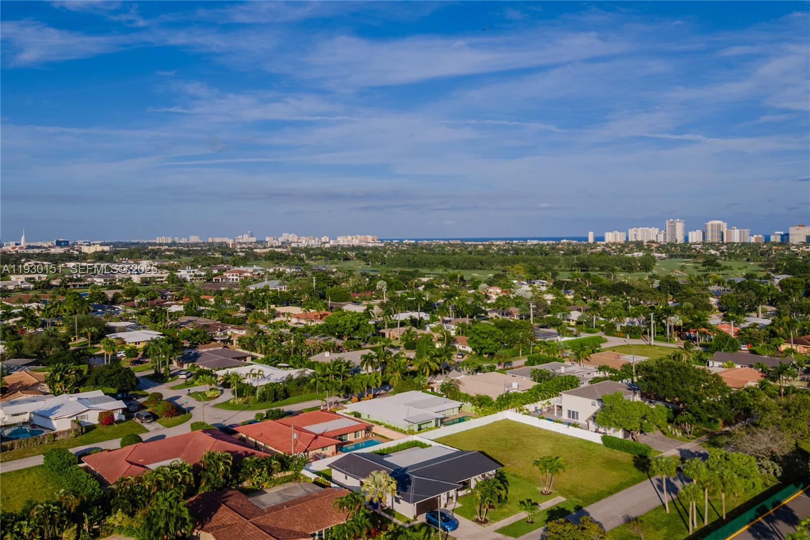 2415 NE 35th Dr Fort Lauderdale, FL 33308