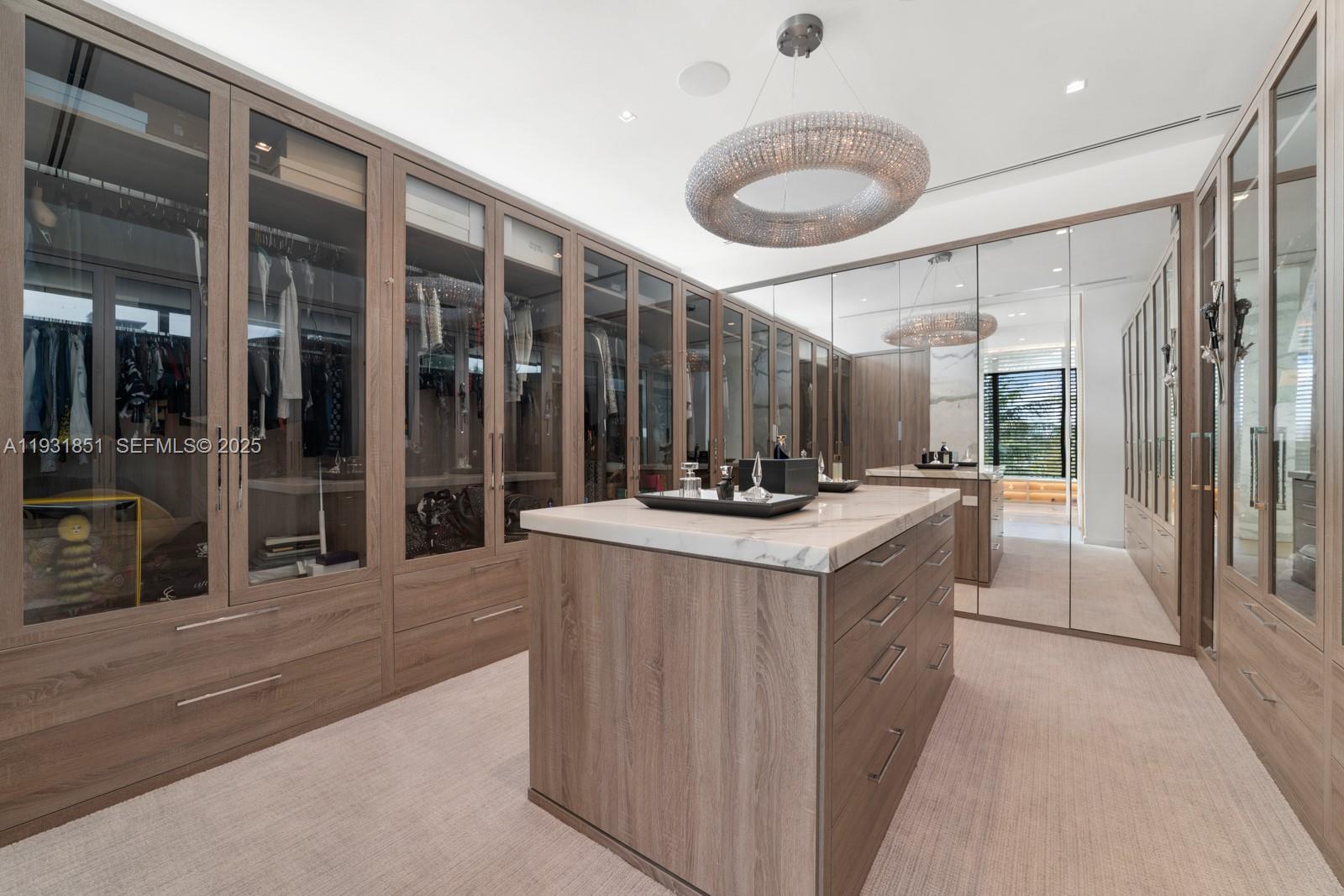 6411 Allison Rd Miami Beach, FL 33141