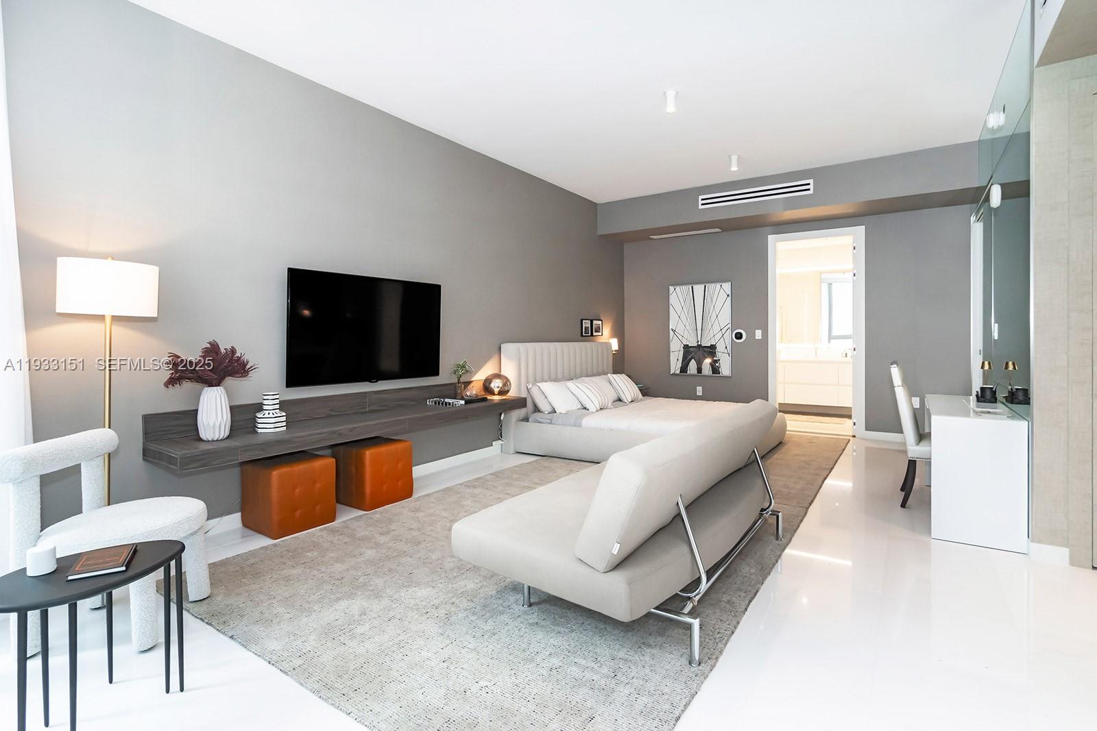 300 Biscayne Blvd Way #805 Miami, FL 33131