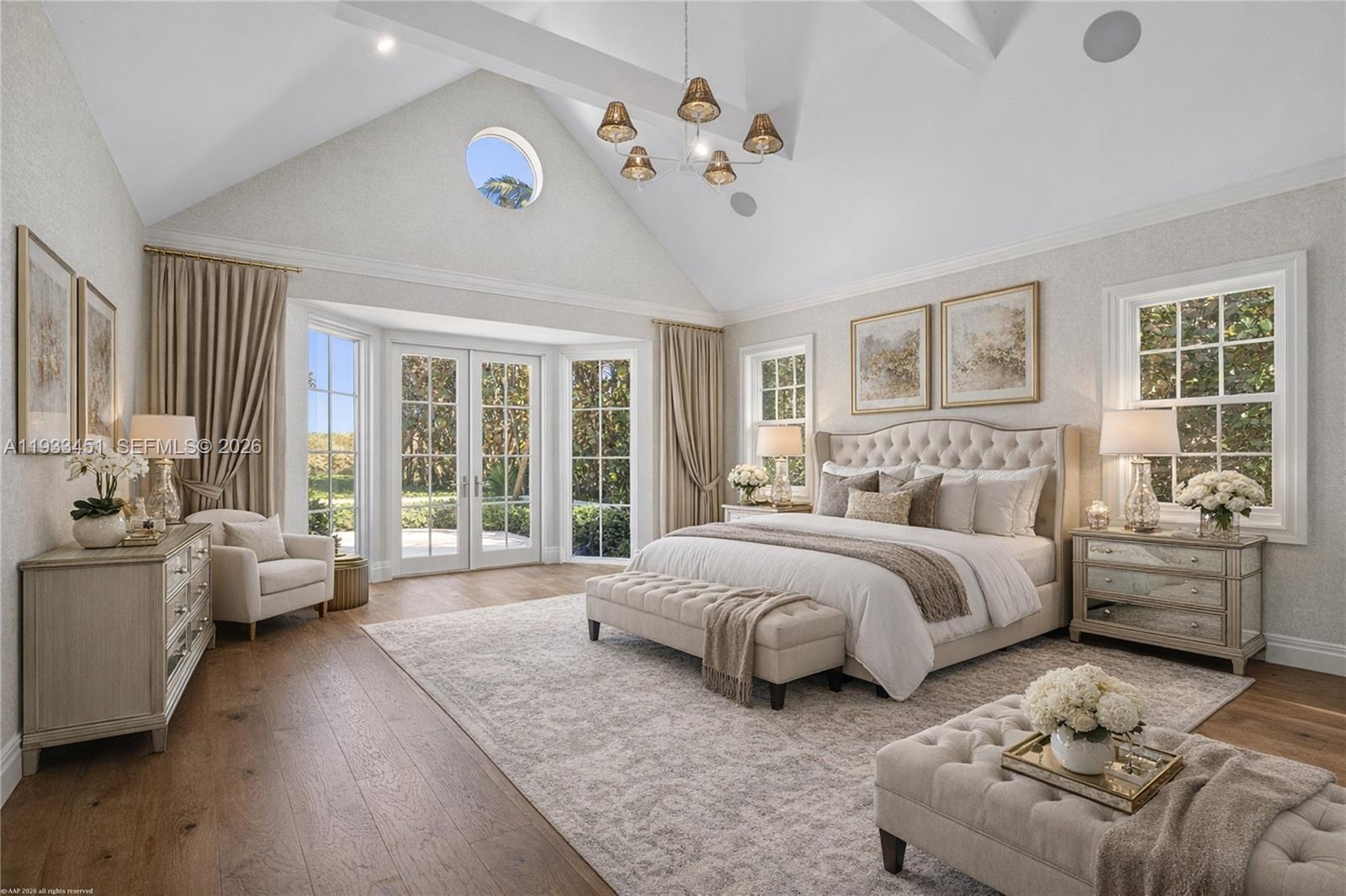 43 N Beach Rd Jupiter Island, FL 33455