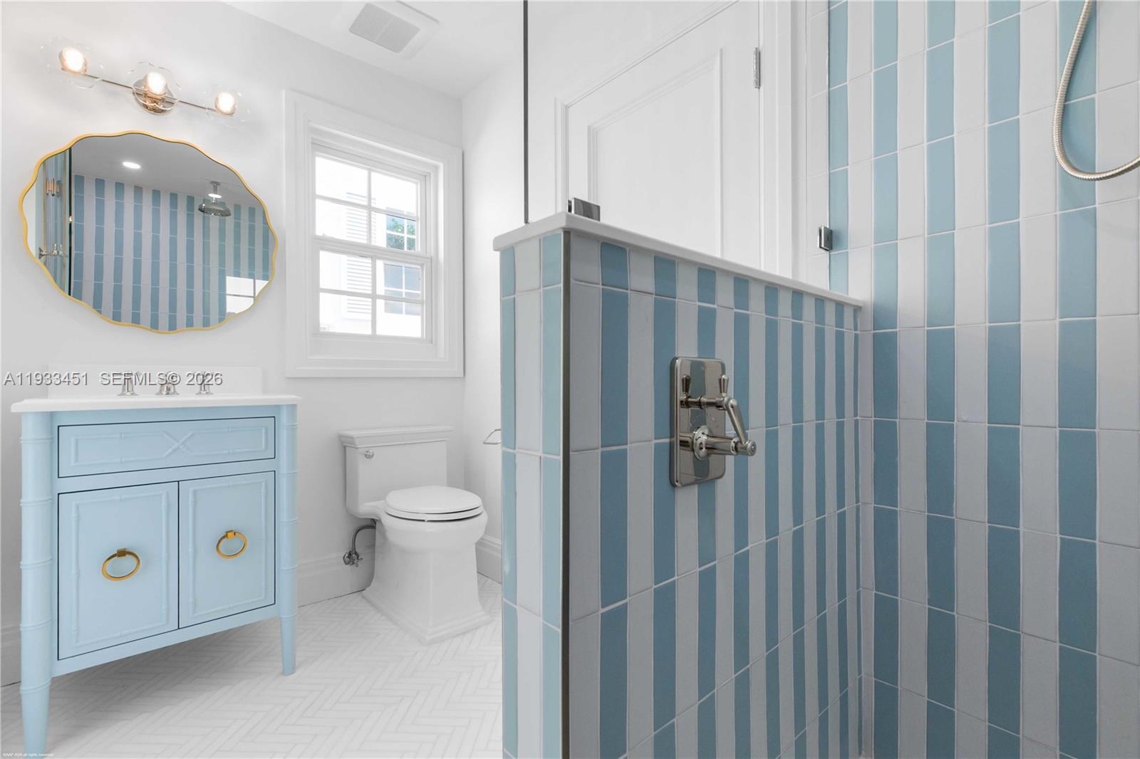 43 N Beach Rd Jupiter Island, FL 33455