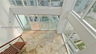 image Brickell on the River South4