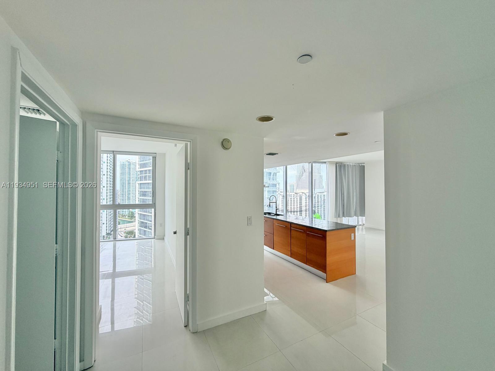 image Icon Brickell II11