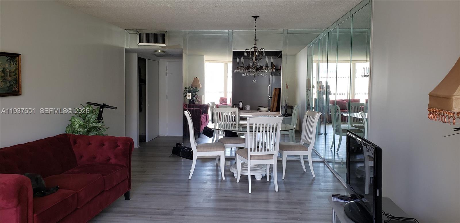 851 Three Iss Blvd #406 Hallandale Beach, FL 33009