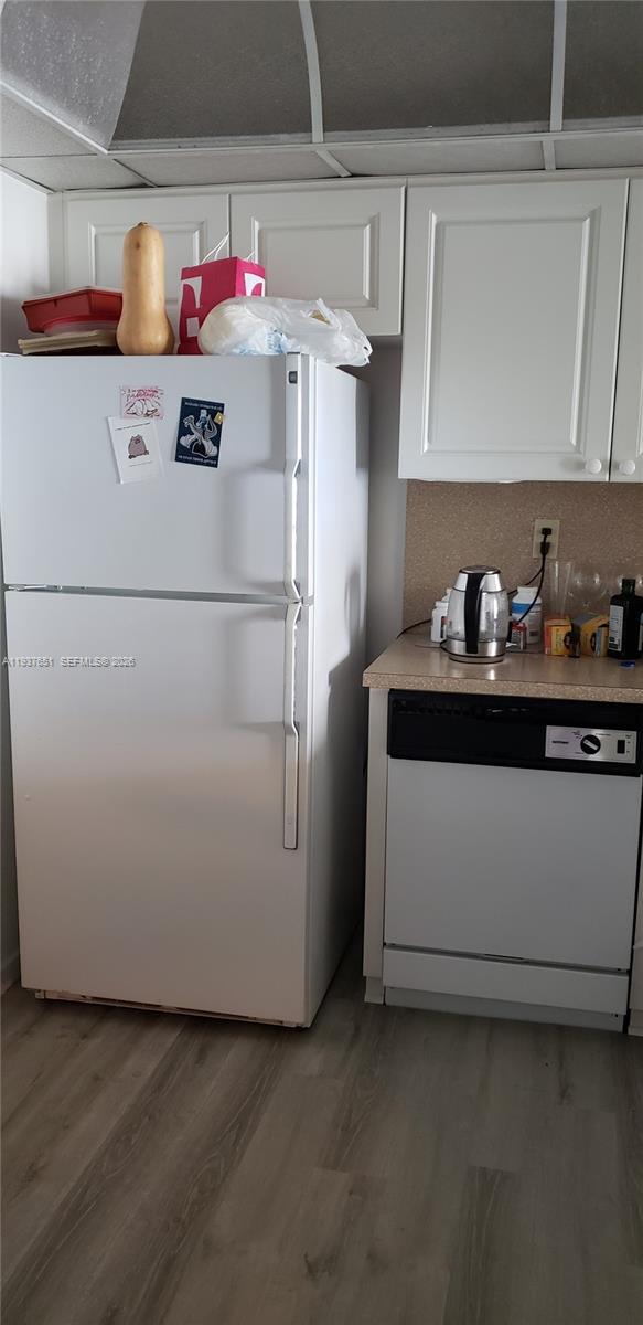 851 Three Iss Blvd #406 Hallandale Beach, FL 33009