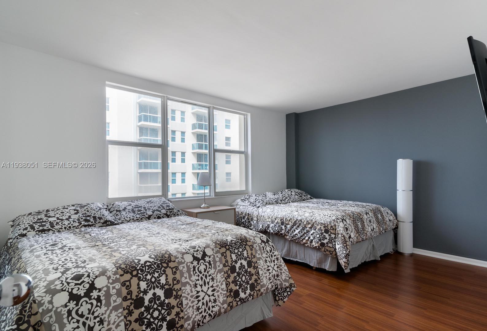 image Carlisle on the Ocean13