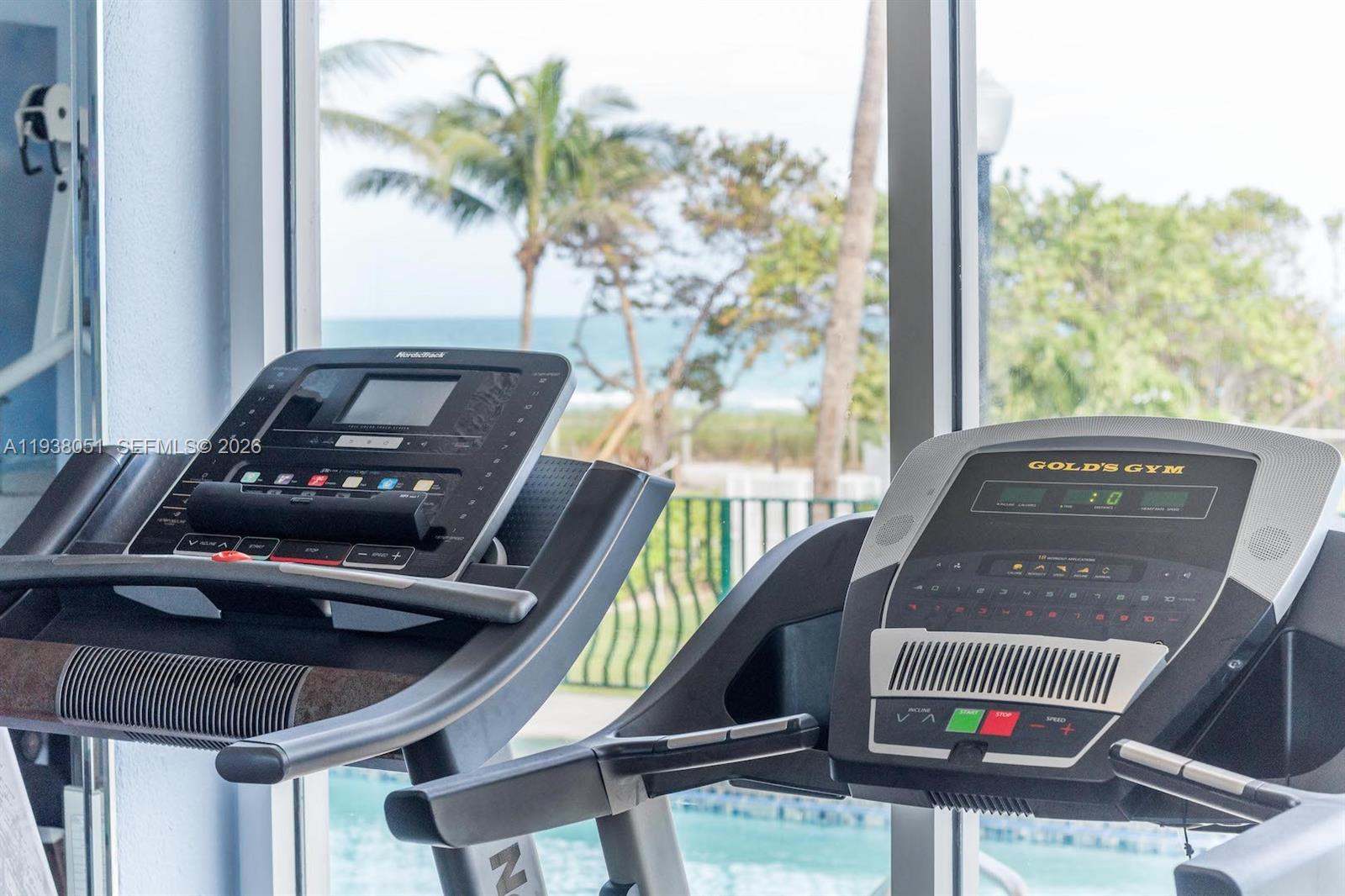 image Carlisle on the Ocean19