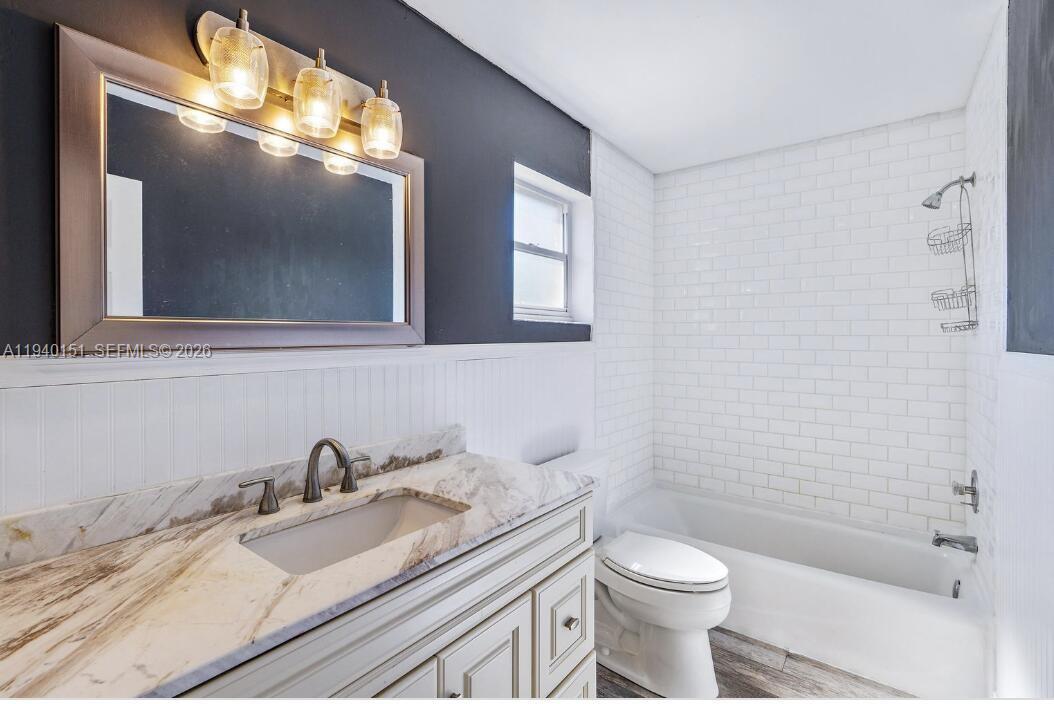 320 Fern St Jupiter, FL 33458