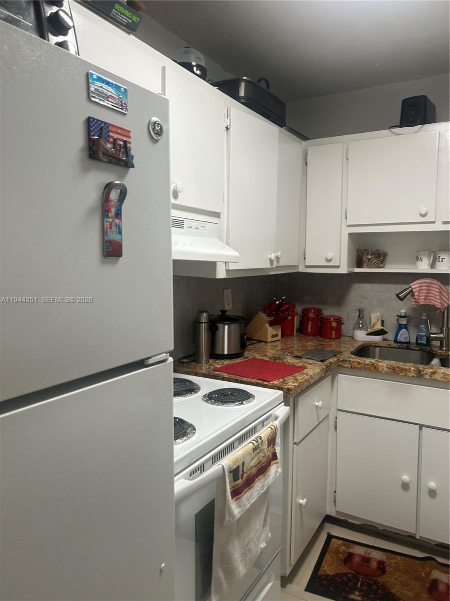 6130 W 19th Ave #210 Hialeah, FL 33012