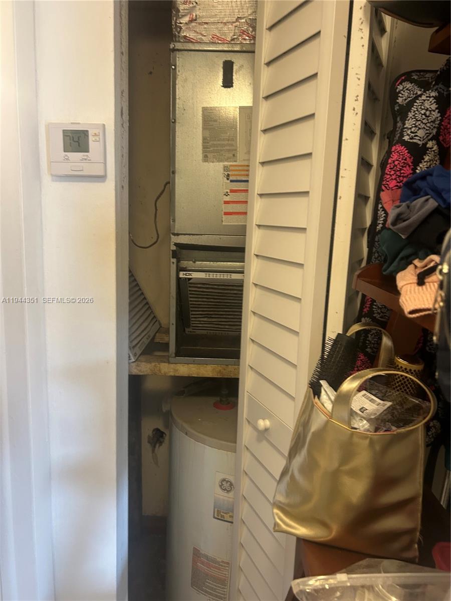 6130 W 19th Ave #210 Hialeah, FL 33012