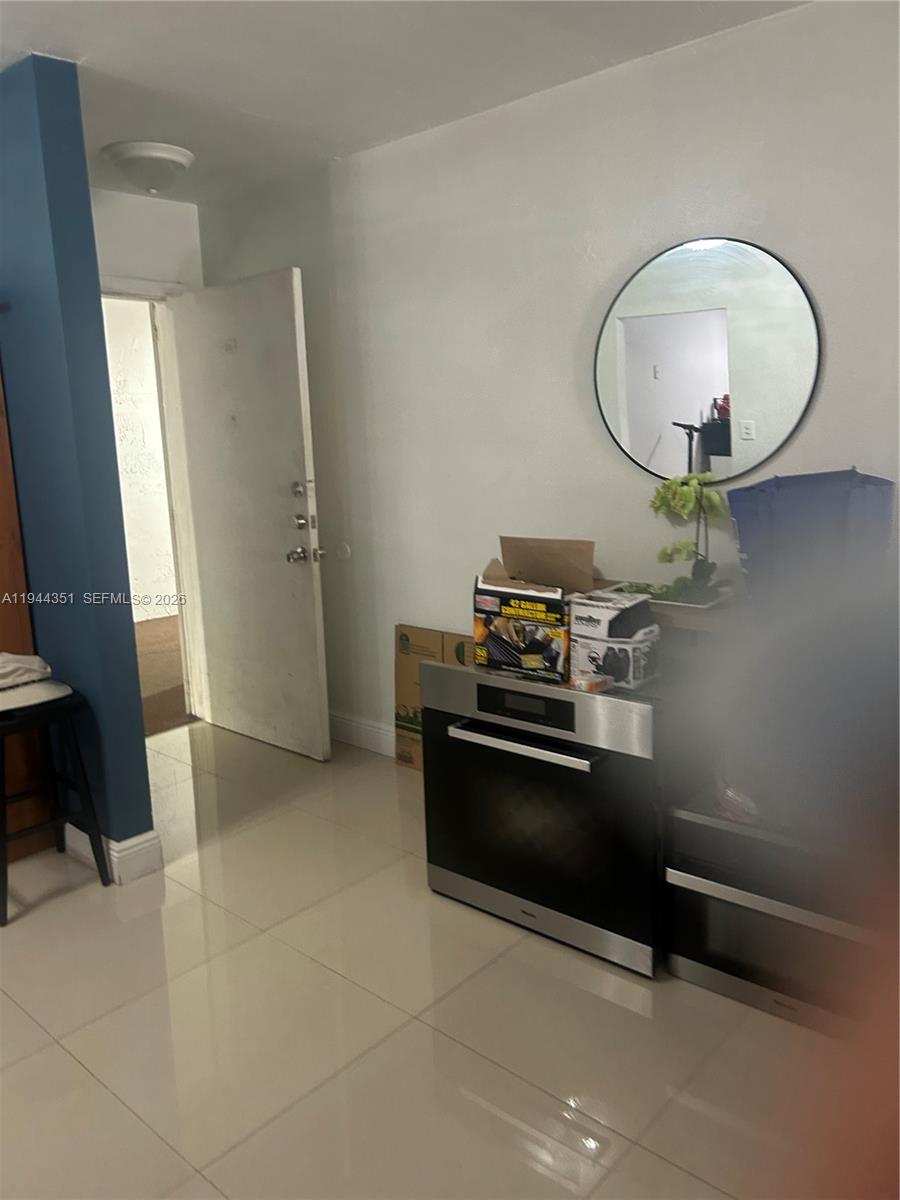 6130 W 19th Ave #210 Hialeah, FL 33012