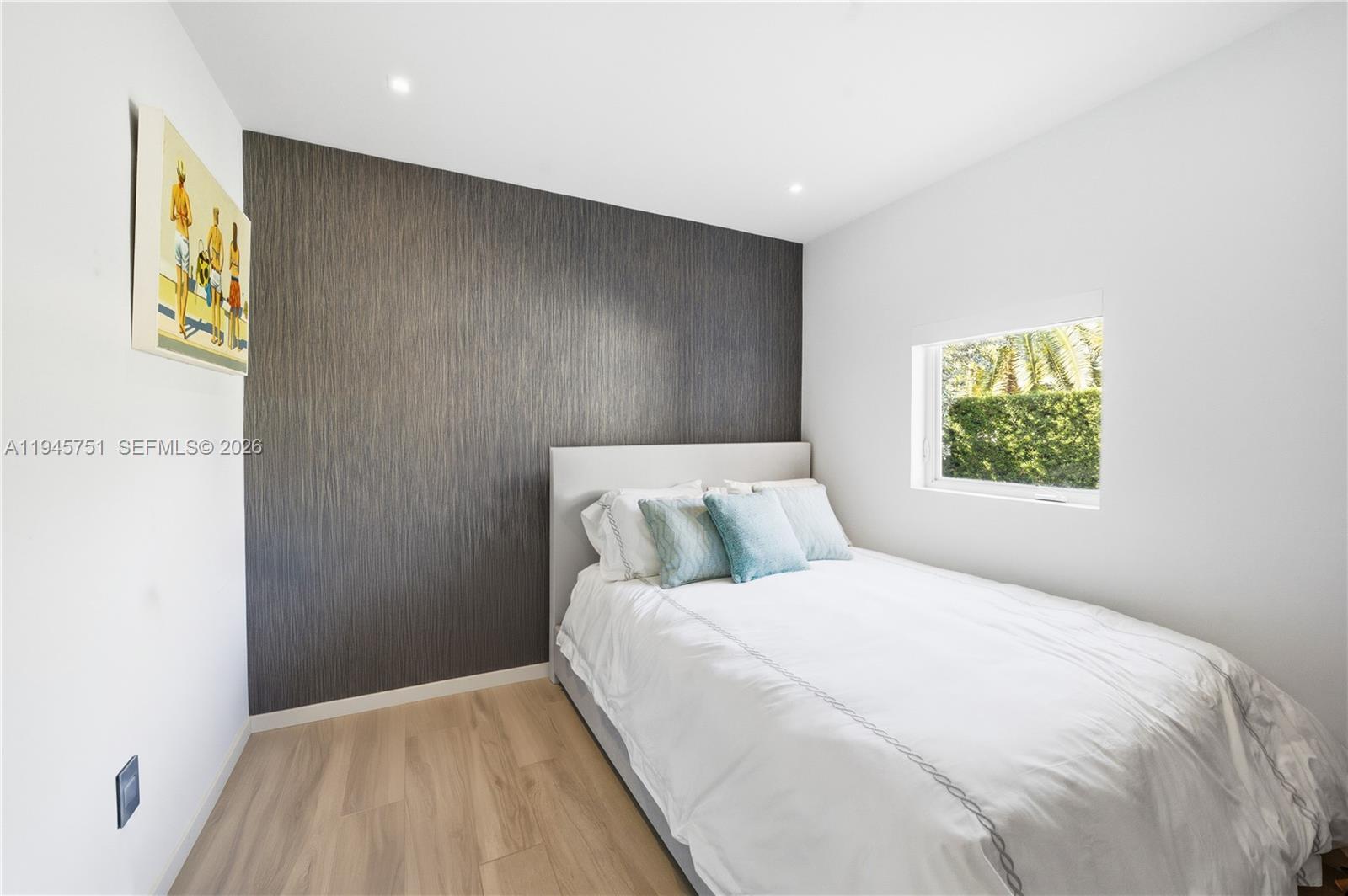 1220 W 21st St Miami Beach, FL 33140