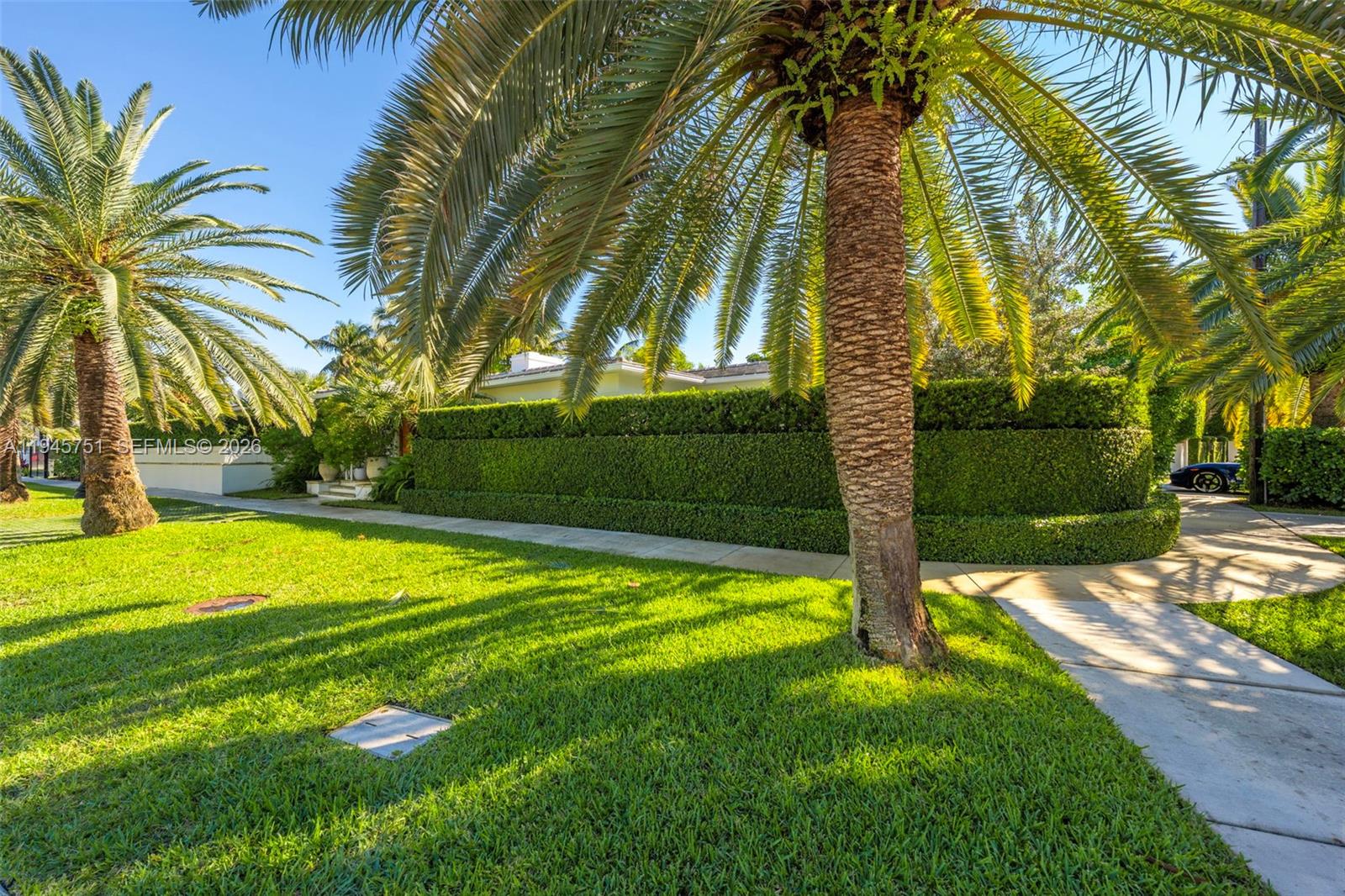 1220 W 21st St Miami Beach, FL 33140