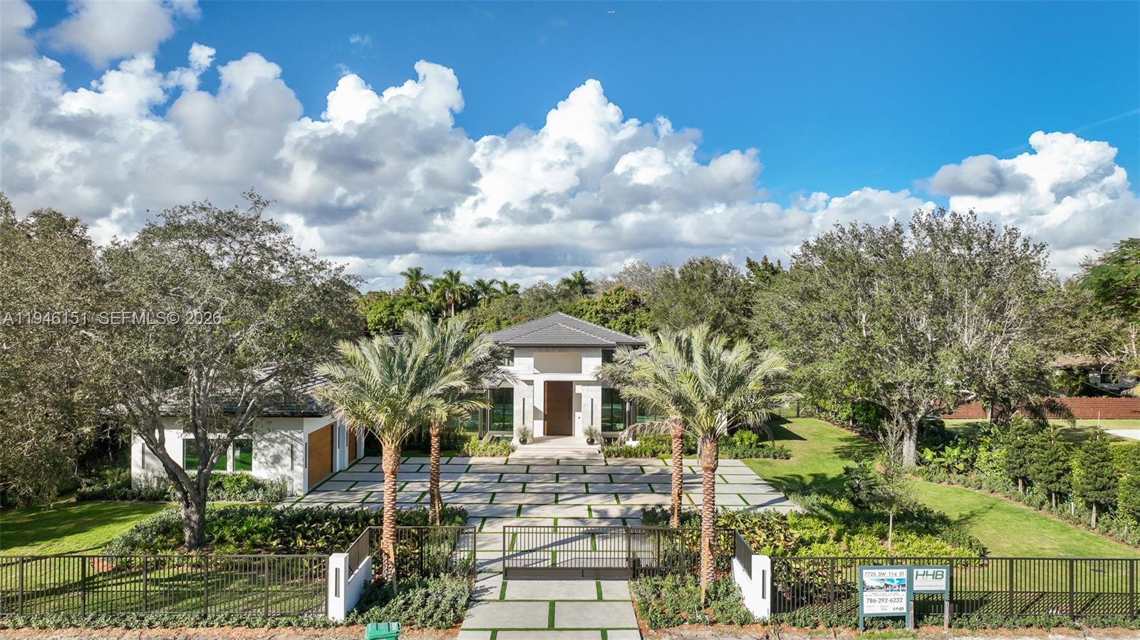 7725 SW 114th St Pinecrest, FL 33156