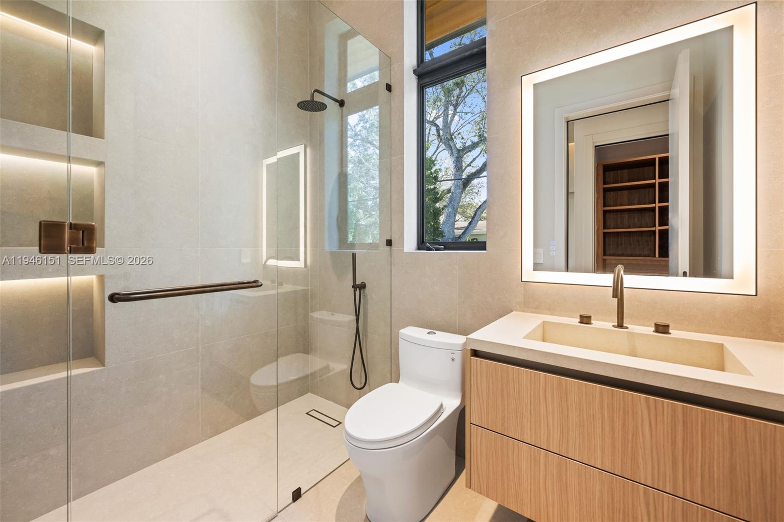 7725 SW 114th St Pinecrest, FL 33156