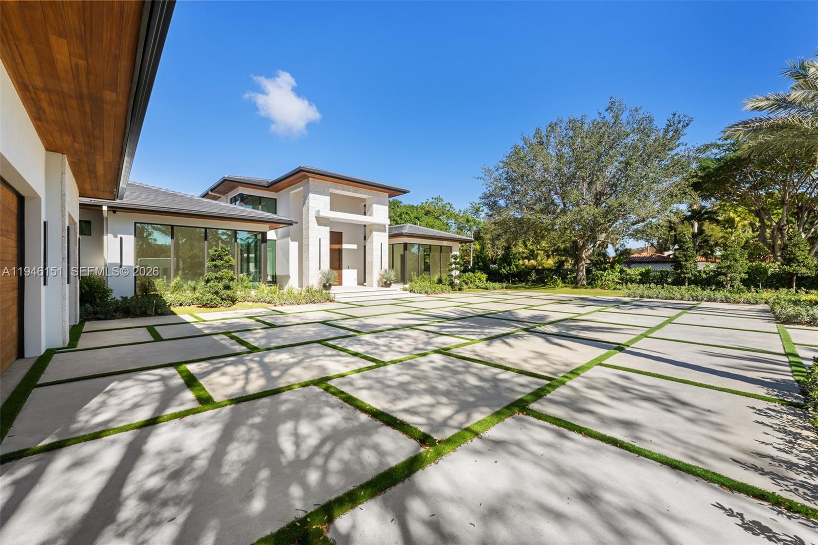 7725 SW 114th St Pinecrest, FL 33156