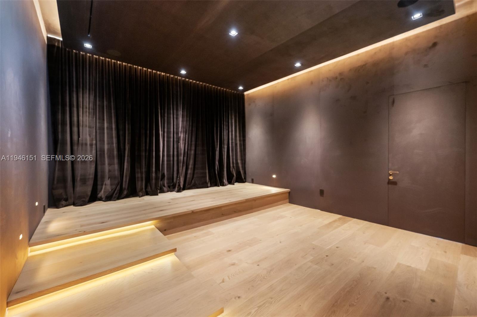 7725 SW 114th St Pinecrest, FL 33156