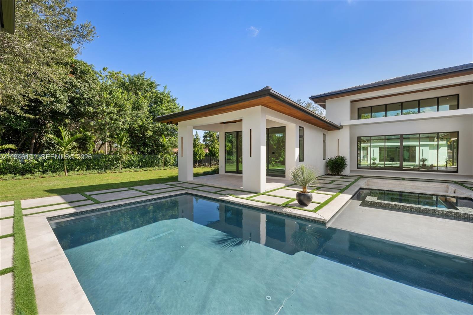 7725 SW 114th St Pinecrest, FL 33156