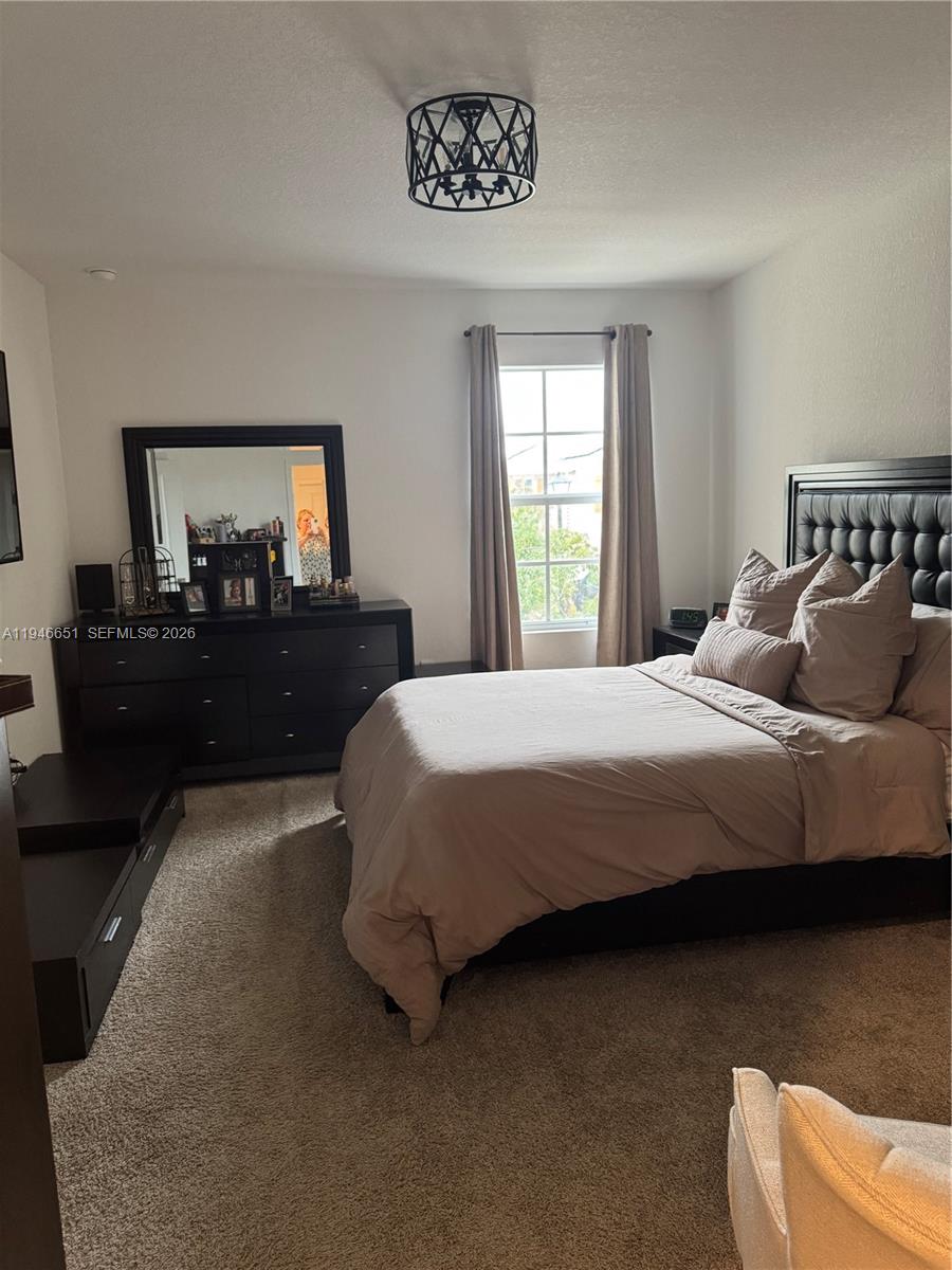 531 NE 6th Pl Florida City, FL 33034