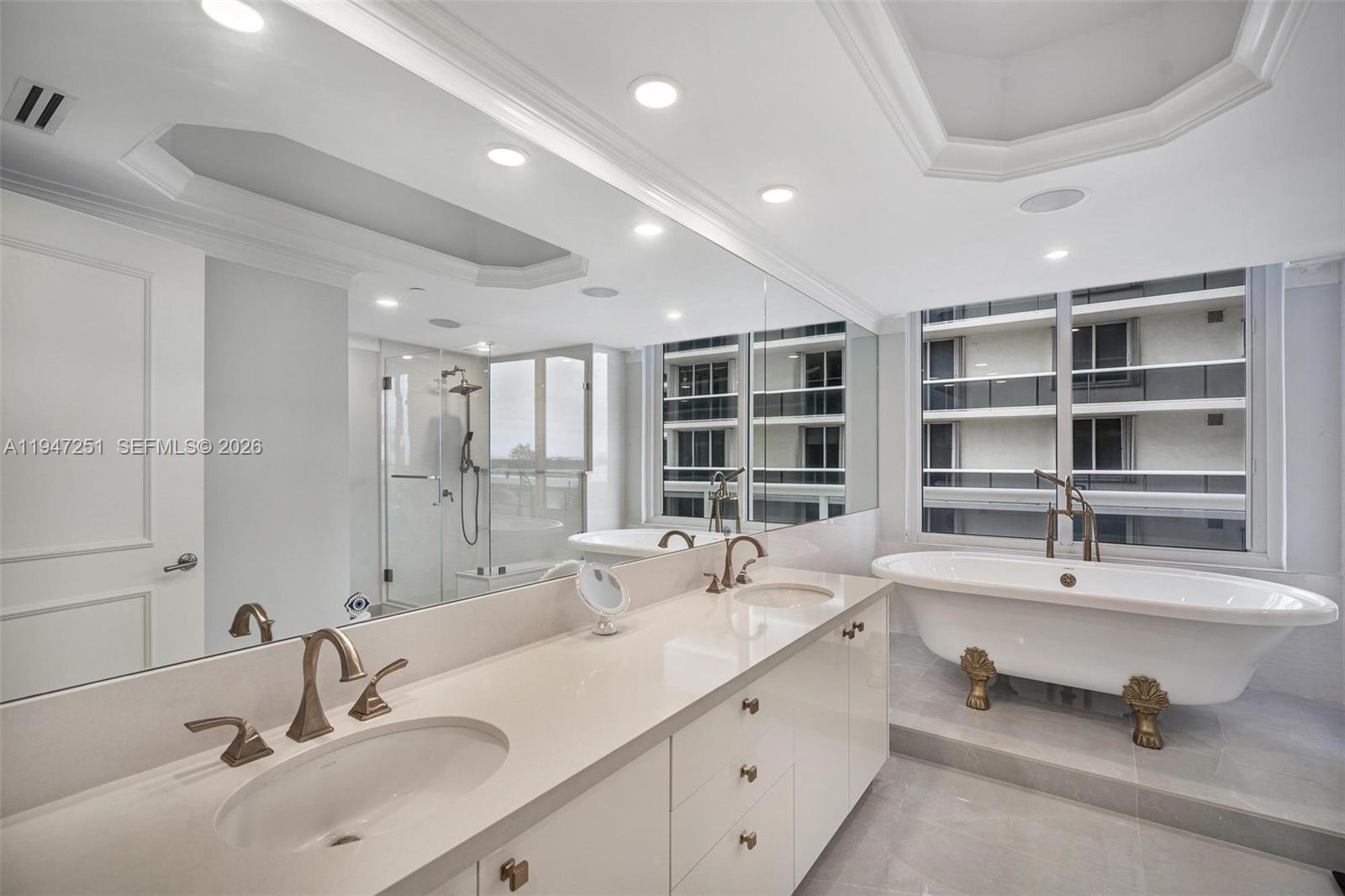 9559 Collins Ave #S4-E Surfside, FL 33154