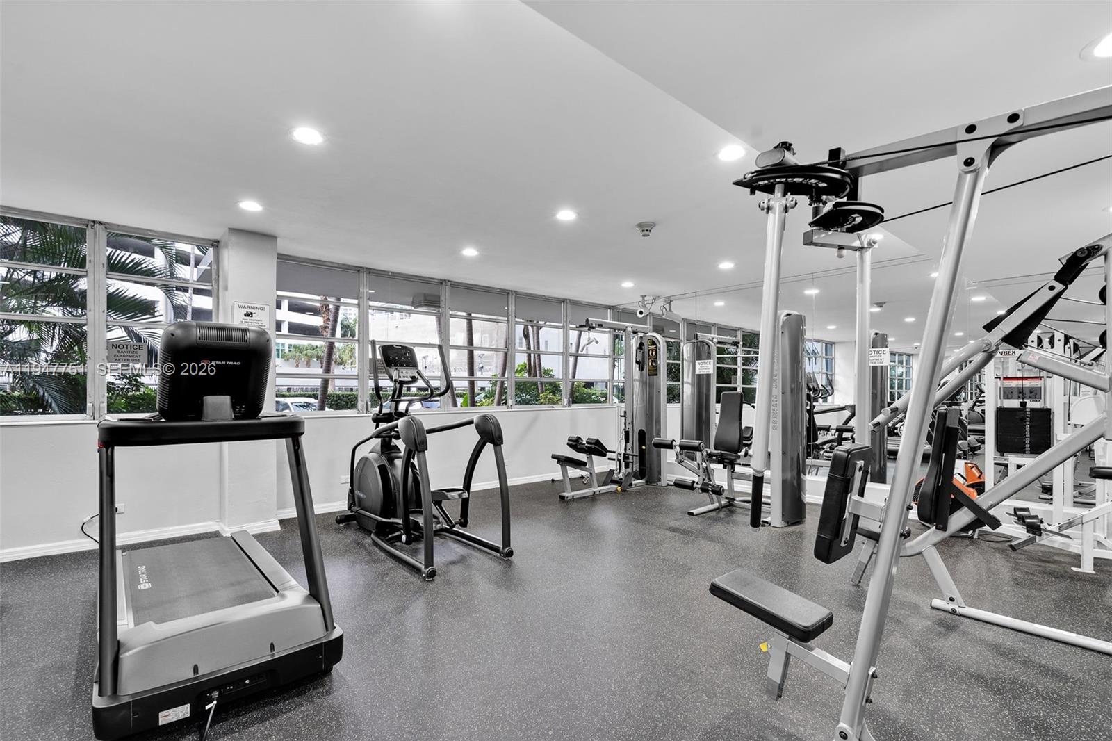 1408 Brickell Bay Dr #1206 Miami, FL 33131