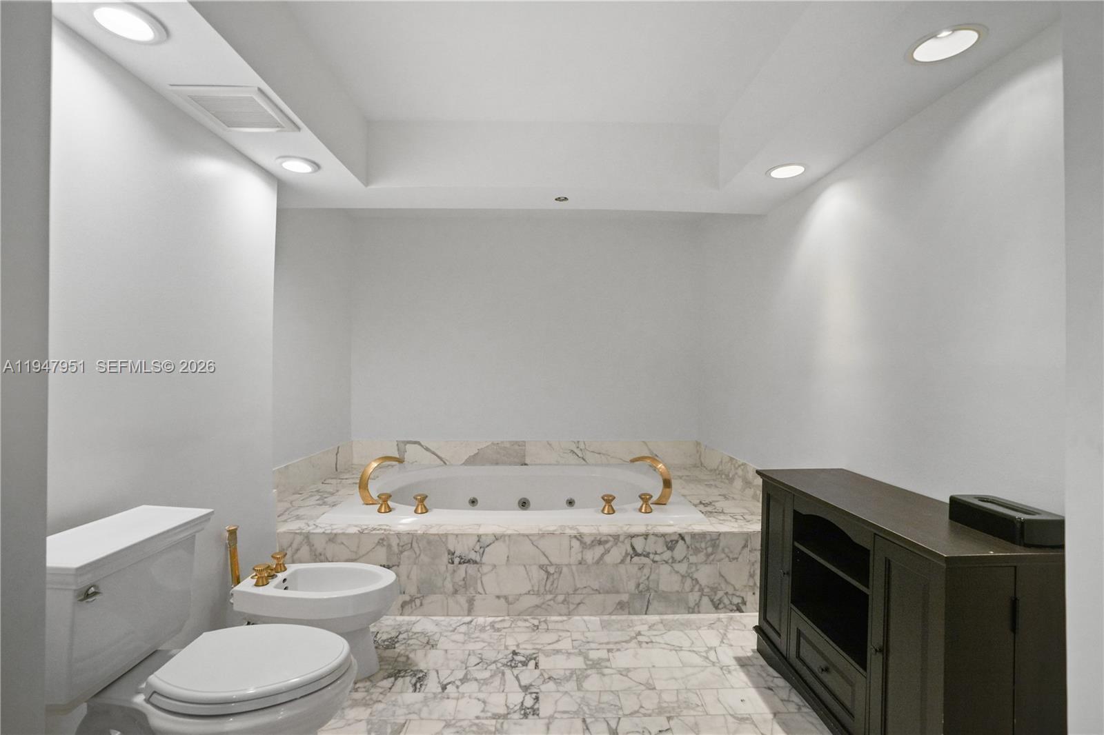 19355 Turnberry Way #25GR Aventura, FL 33180