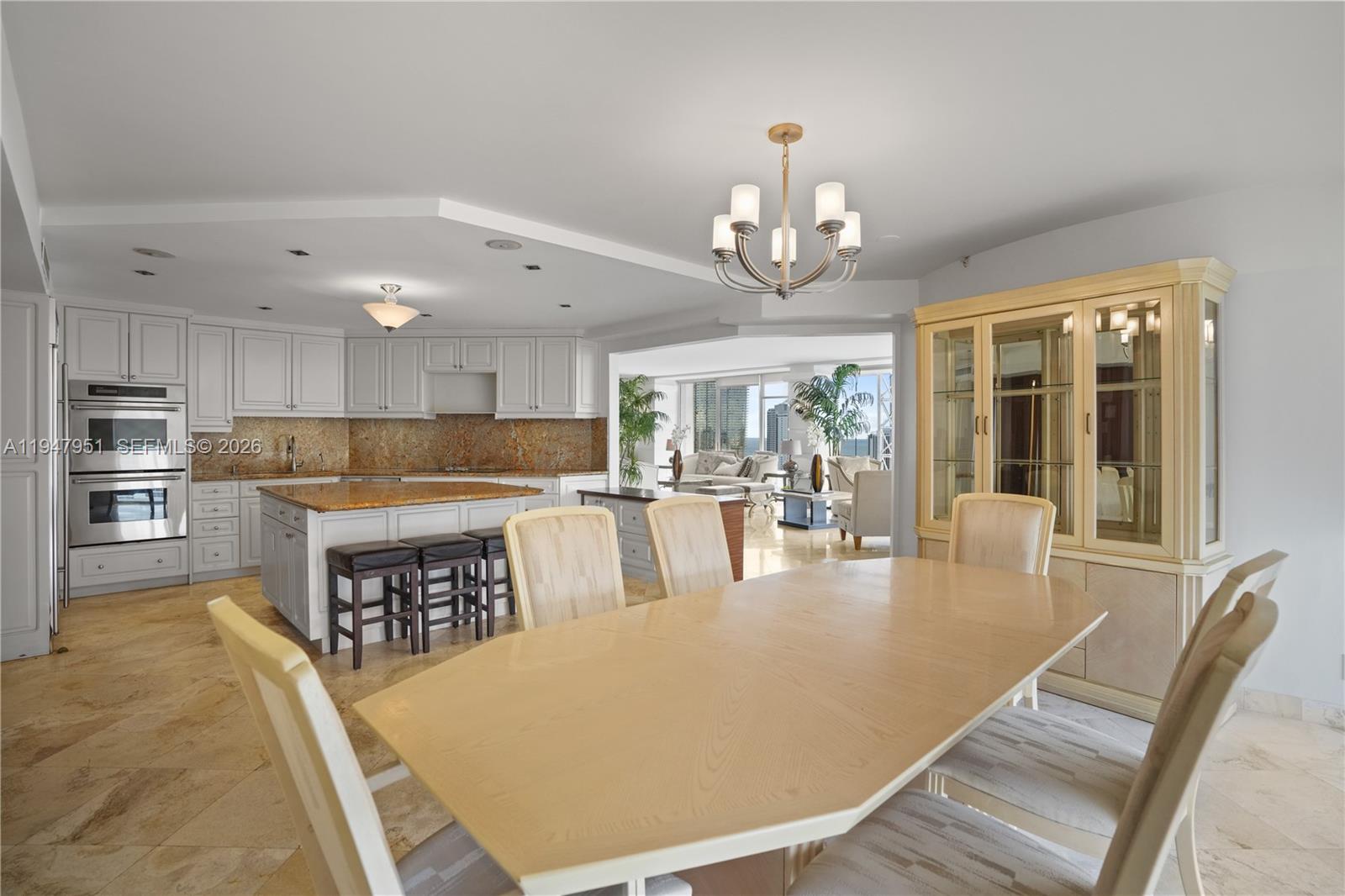 19355 Turnberry Way #25GR Aventura, FL 33180