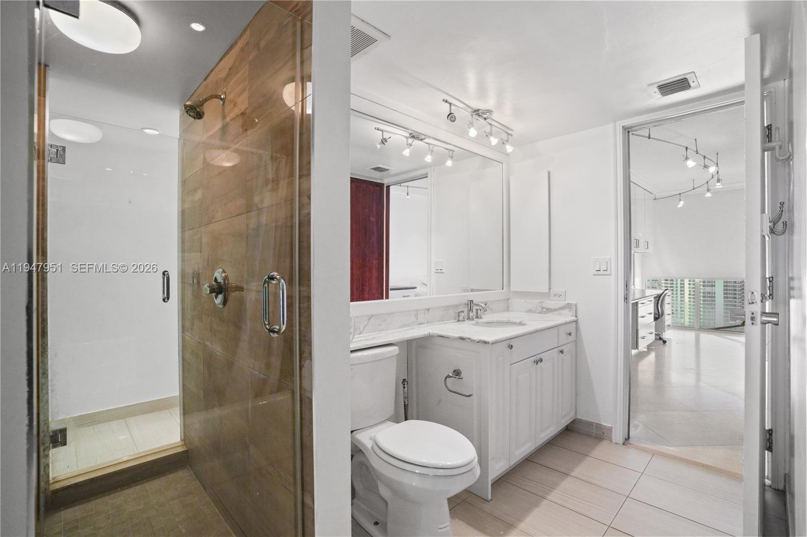 19355 Turnberry Way #25GR Aventura, FL 33180