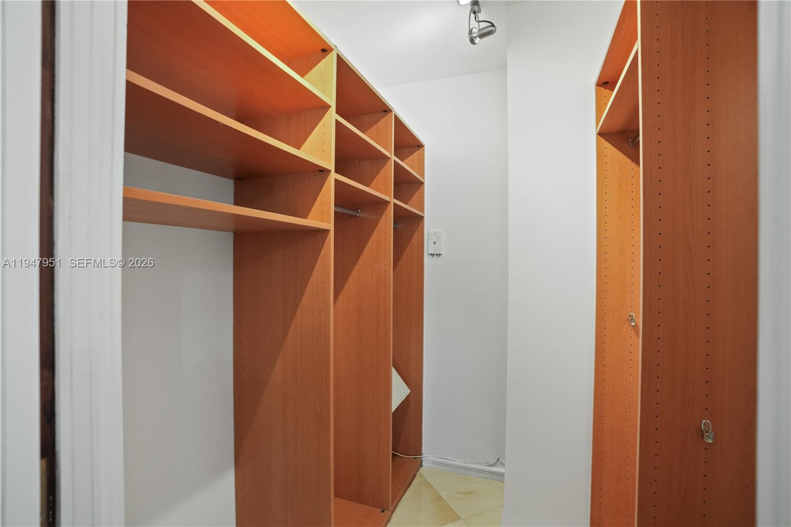 19355 Turnberry Way #25GR Aventura, FL 33180