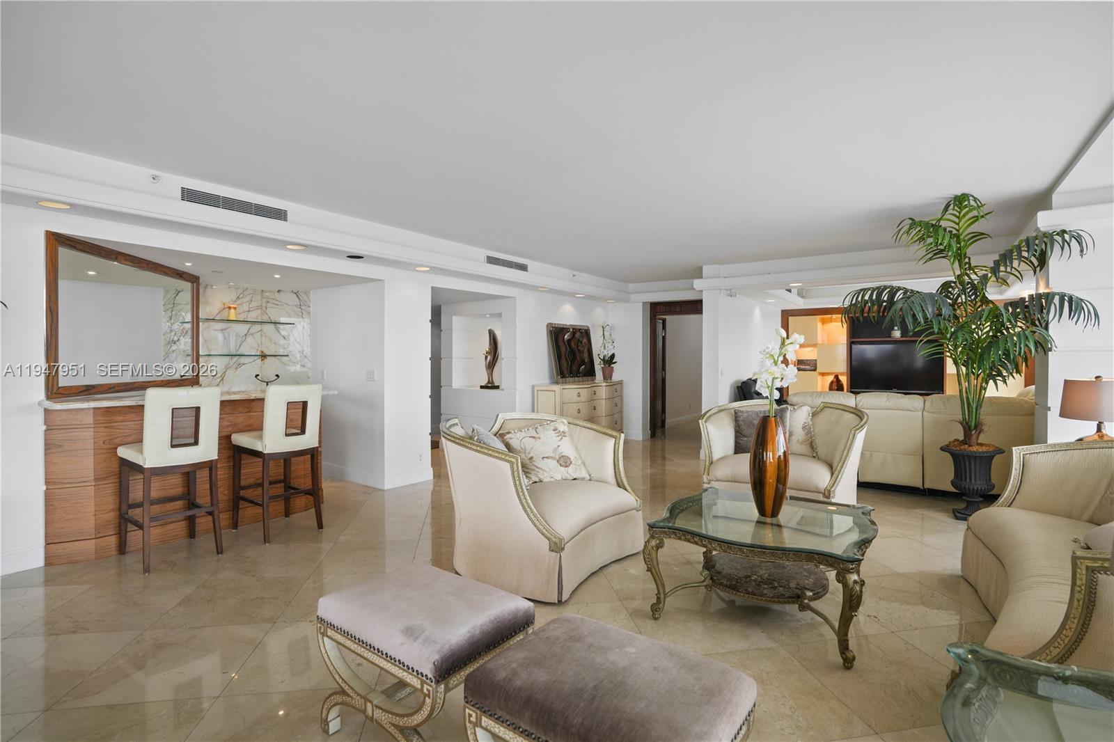 19355 Turnberry Way #25GR Aventura, FL 33180