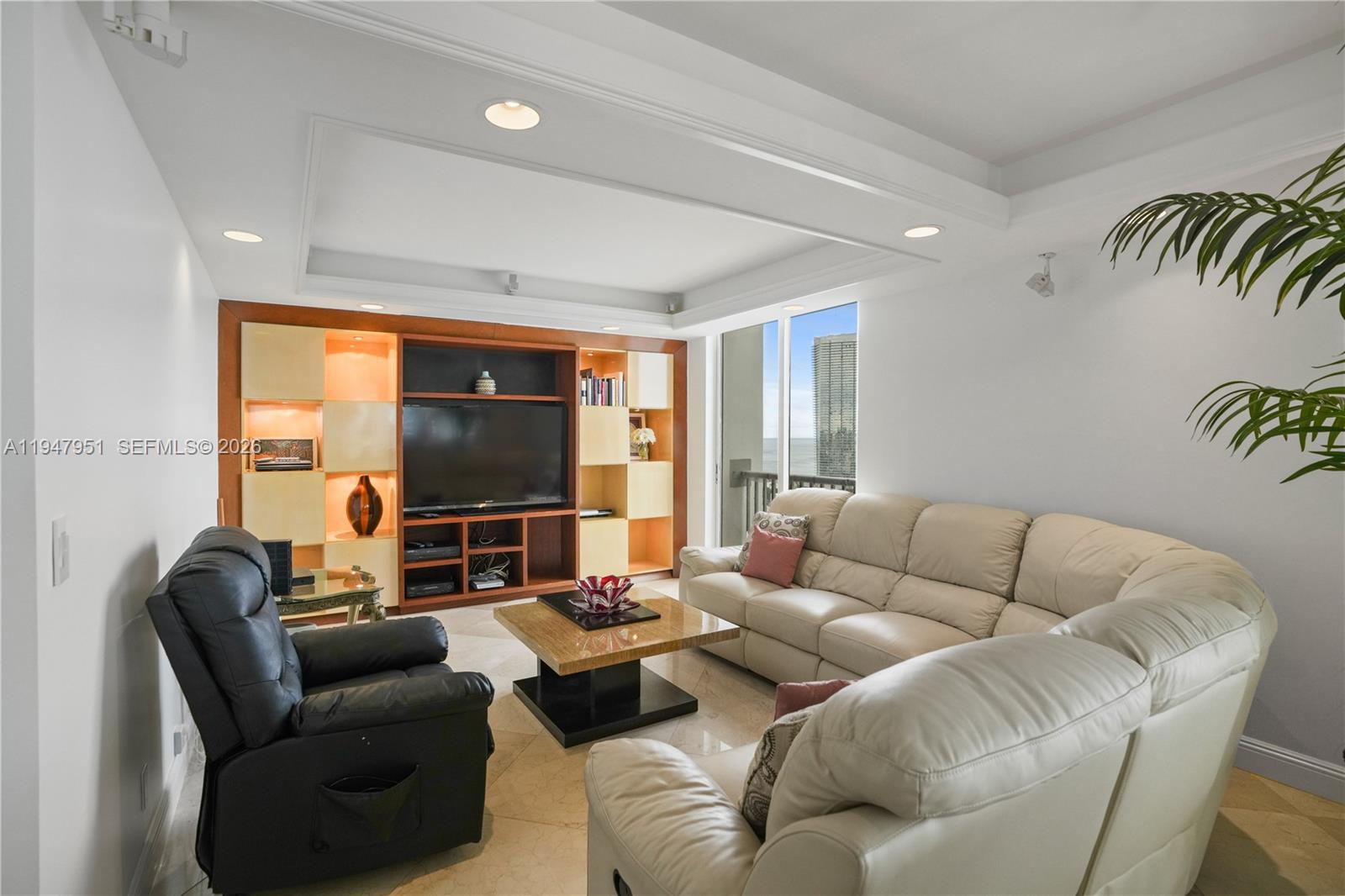 19355 Turnberry Way #25GR Aventura, FL 33180