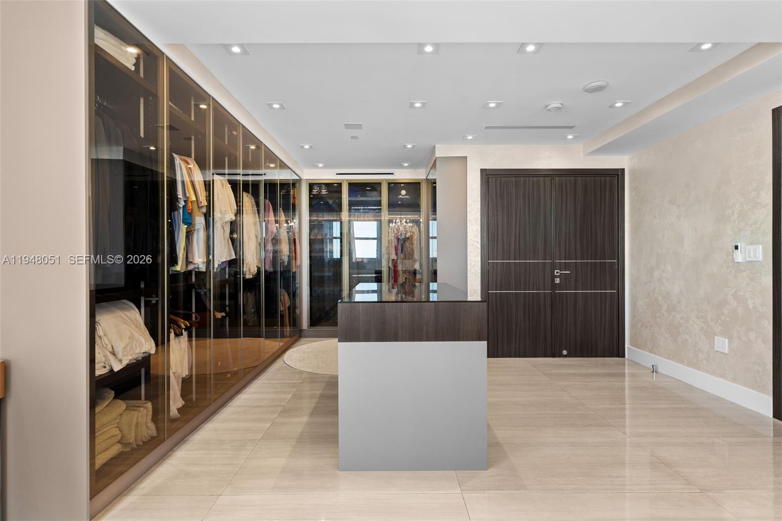 image The Peninsula37