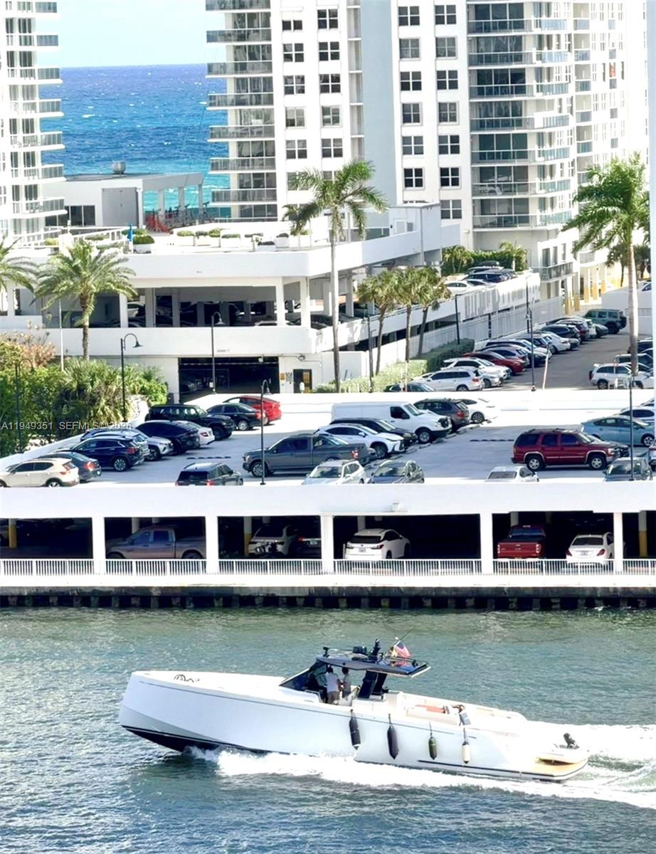 800 Parkview Dr #928 Hallandale Beach, FL 33009