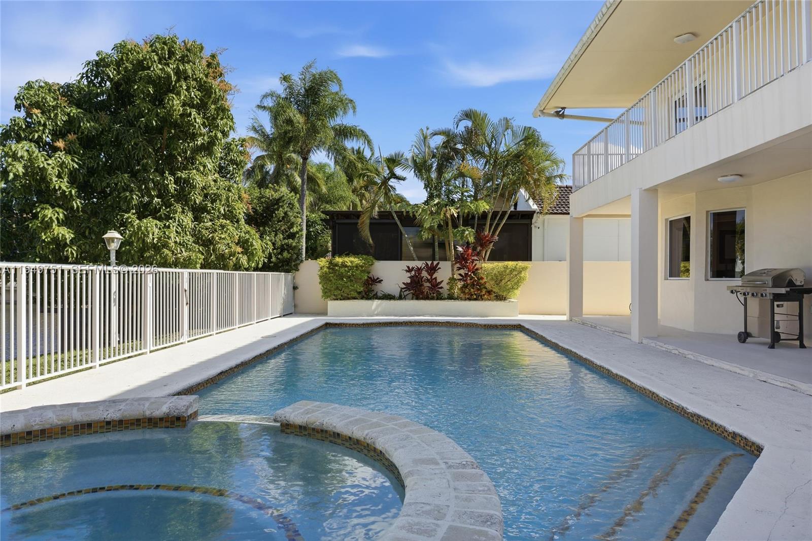 7935 NW 162nd St Miami Lakes, FL 33016