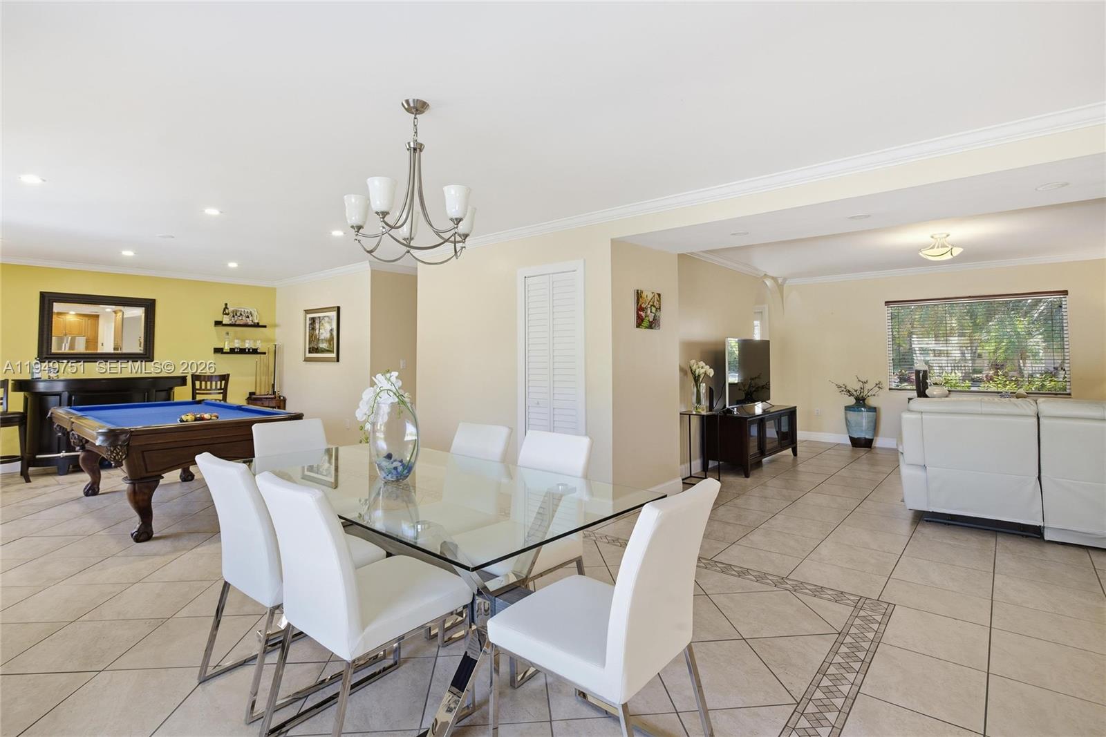 7935 NW 162nd St Miami Lakes, FL 33016