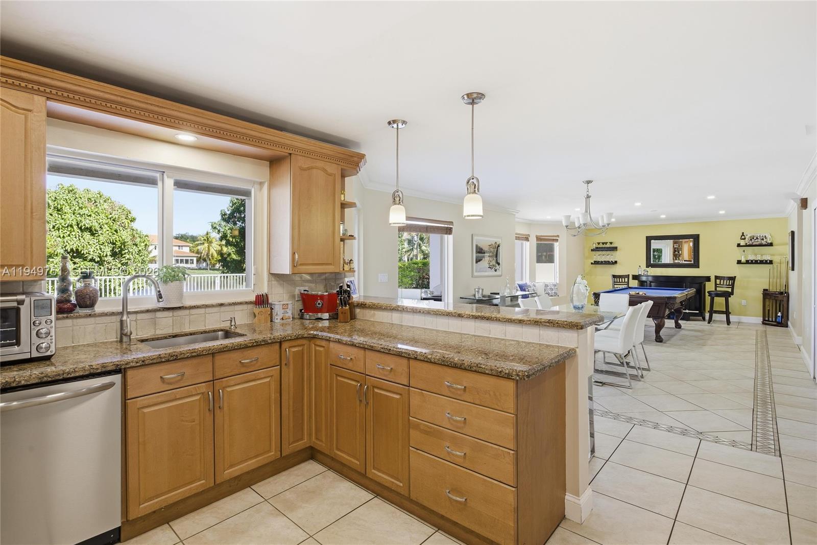 7935 NW 162nd St Miami Lakes, FL 33016