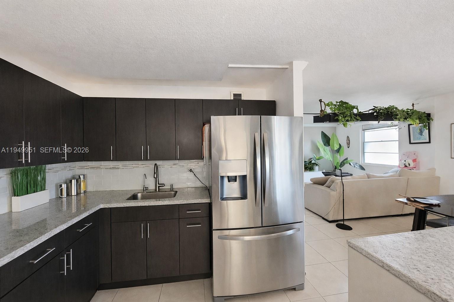 661 NE 195th St #103