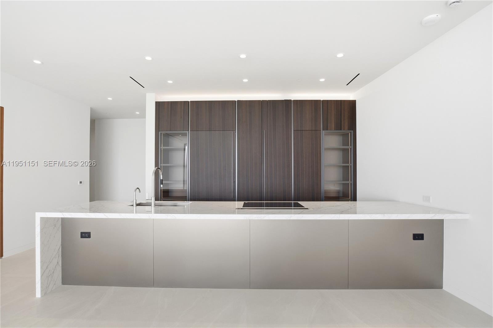 5 Grove Isle #S301 Coconut Grove, FL 33133