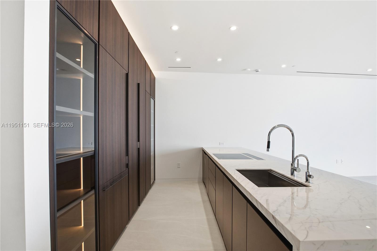 5 Grove Isle #S301 Coconut Grove, FL 33133