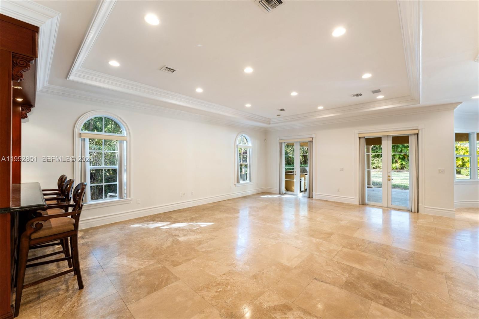 6025 SW 108th St Pinecrest, FL 33156